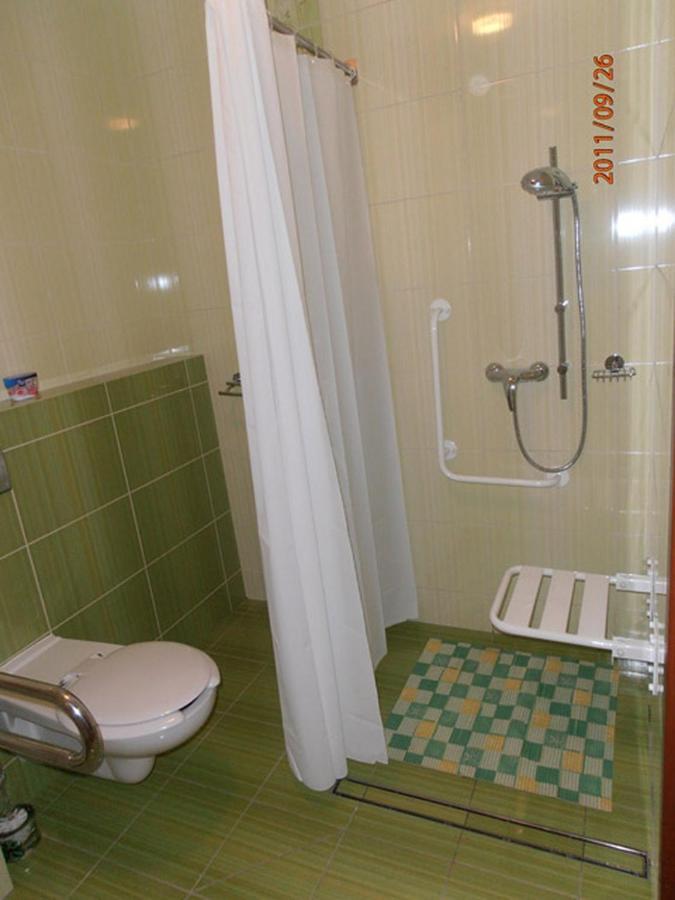 Ave Lagiewniki Apartman Krakkó Kültér fotó
